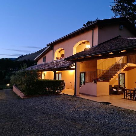 Agriturismo L'Ulivo Padula Ngoại thất bức ảnh