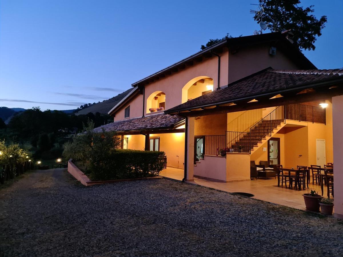 Agriturismo L'Ulivo Padula Ngoại thất bức ảnh