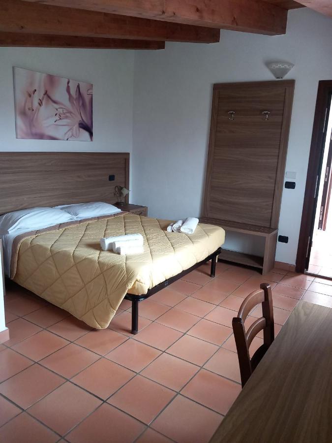 Agriturismo L'Ulivo Padula Ngoại thất bức ảnh