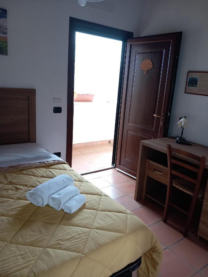 Agriturismo L'Ulivo Padula Ngoại thất bức ảnh