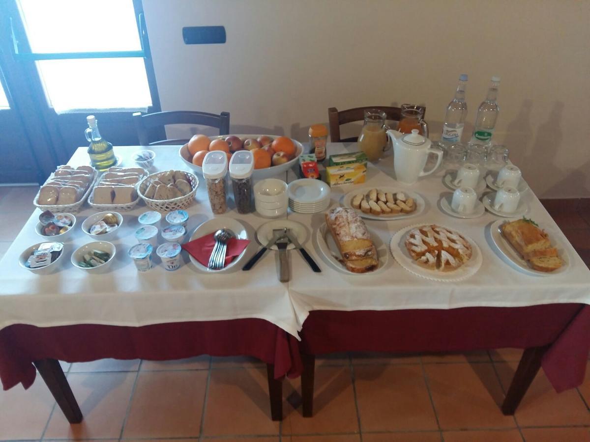 Agriturismo L'Ulivo Padula Ngoại thất bức ảnh