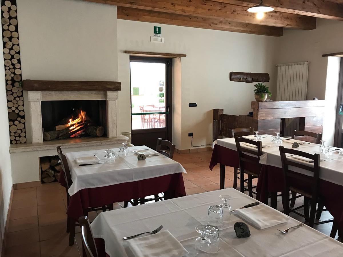 Agriturismo L'Ulivo Padula Ngoại thất bức ảnh